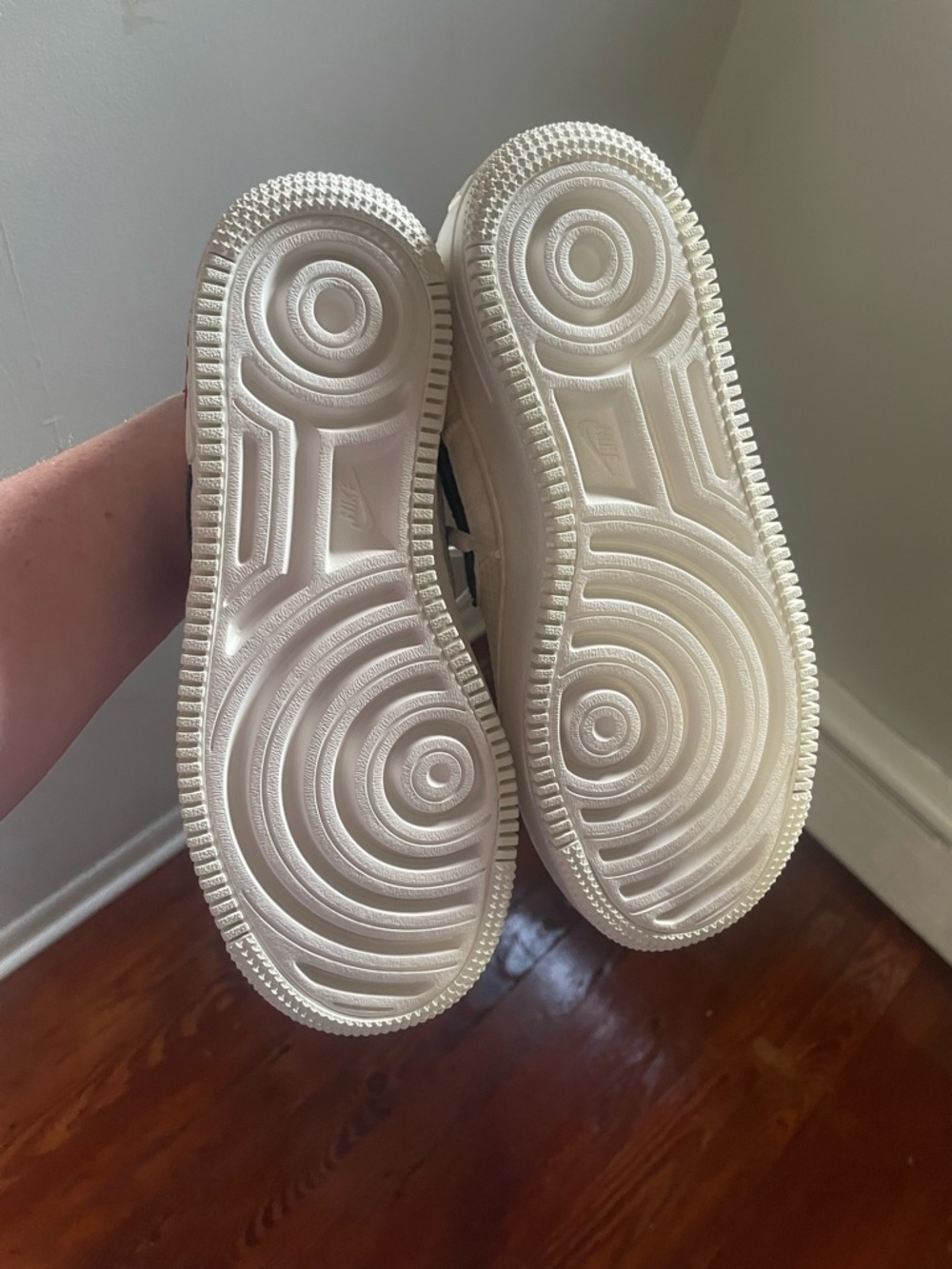 NEVER WORN Nike Air Force One Sneakers - Picture 3 of 3